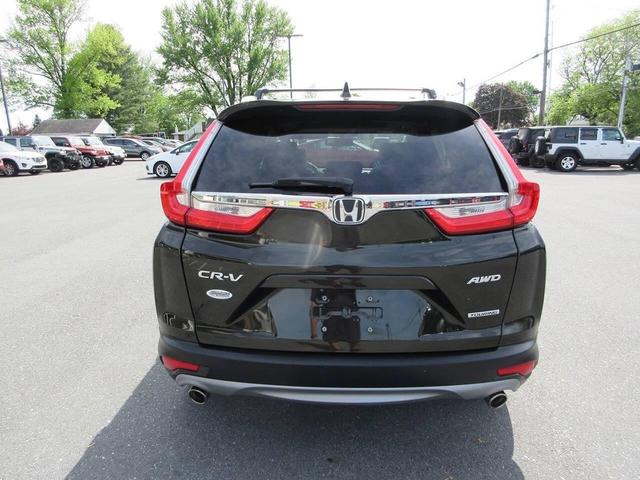 Photo of 2018 Dark Olive Metallic Honda CR-V