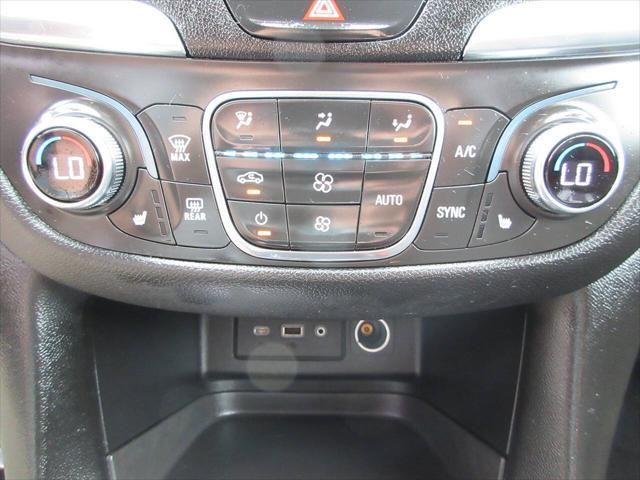 Photo of 2019 Nightfall Gray Metallic Chevrolet Equinox
