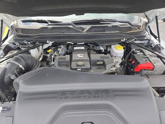 Photo of 2019 White RAM 3500