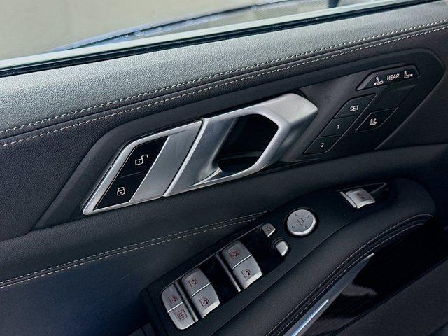 Photo of 2024 Skyscraper Gray Metallic BMW X7