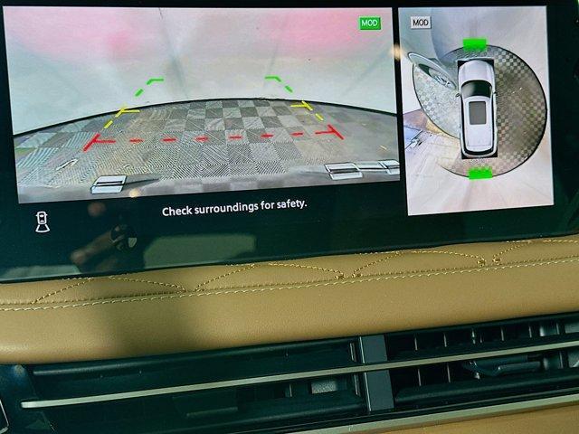 Photo of 2025 Diamond Black INFINITI QX60
