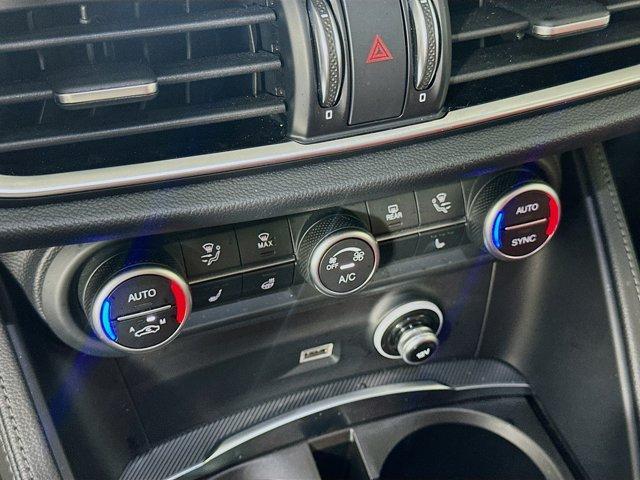 Photo of 2024 Vulcano Black Metallic Alfa Romeo Stelvio