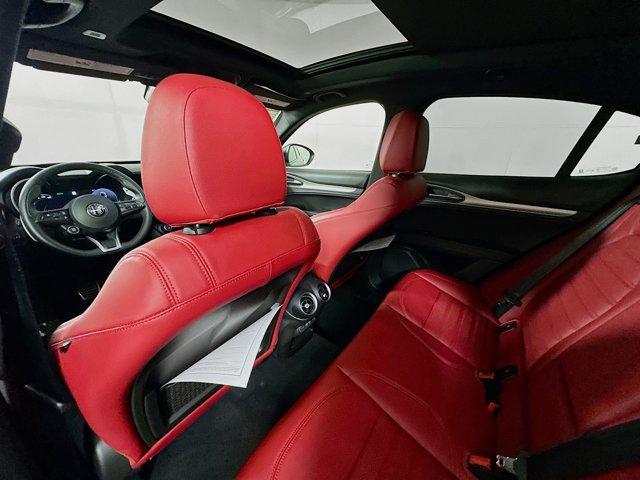 Photo of 2024 Vulcano Black Metallic Alfa Romeo Stelvio
