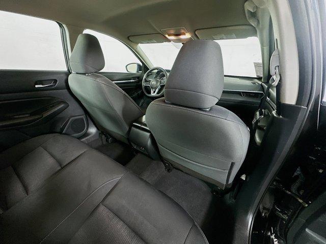 Photo of 2022 Black Nissan Altima