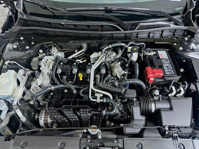 Photo of 2022 Black Nissan Altima