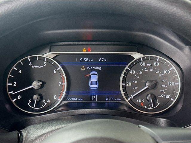 Photo of 2022 Black Nissan Altima