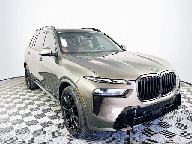 2023 BMW X7