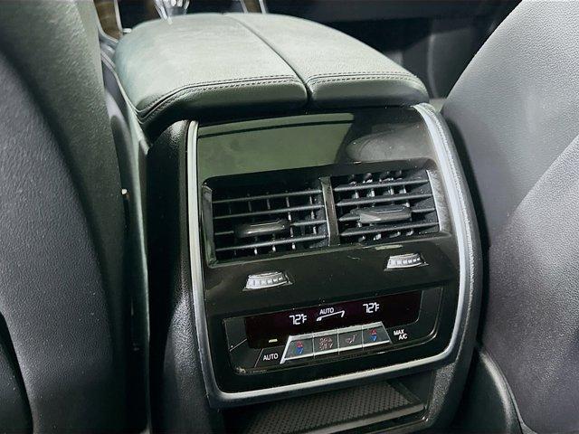 Photo of 2019 Jet Black BMW X5