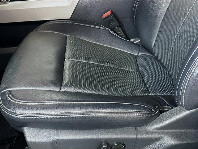 Photo of 2022 Atlas Blue Metallic Ford F-250