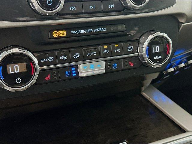 Photo of 2022 Atlas Blue Metallic Ford F-250