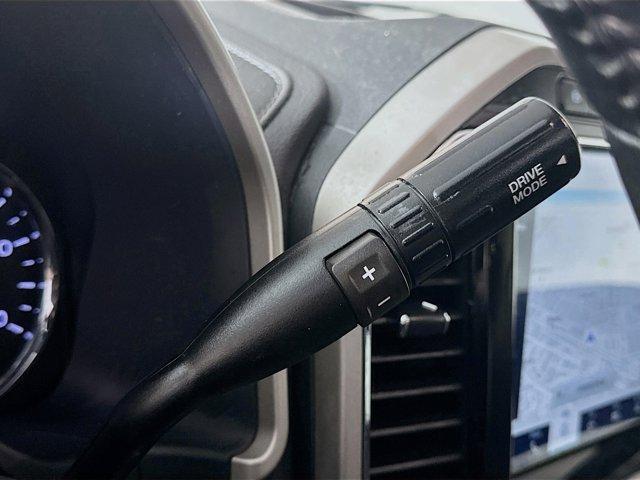 Photo of 2022 Atlas Blue Metallic Ford F-250
