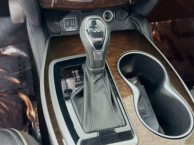 Photo of 2020 Liquid Platinum INFINITI QX60