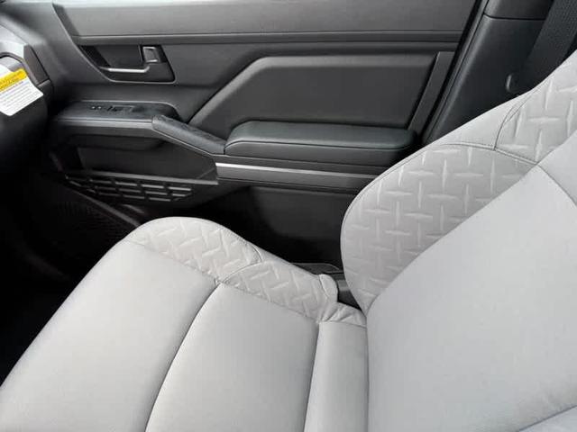 Photo of 2025 Ice Cap Toyota Tacoma