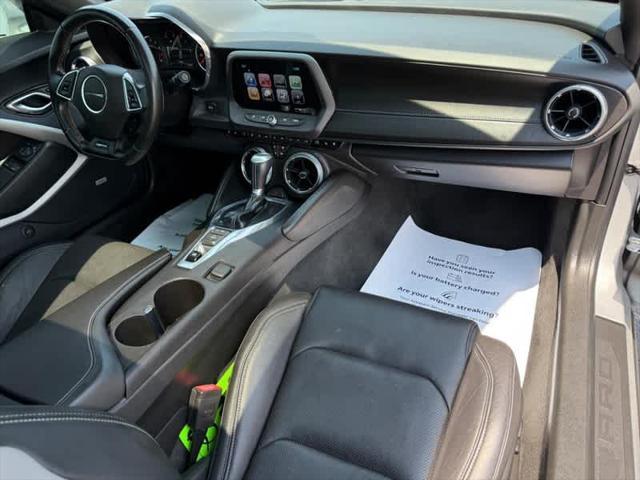 Photo of 2017 Silver Ice Metallic Chevrolet Camaro