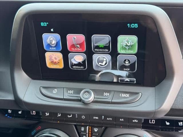 Photo of 2017 Silver Ice Metallic Chevrolet Camaro