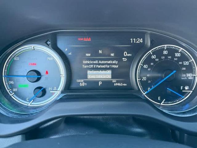 Photo of 2021 Titanium Glow Toyota Venza