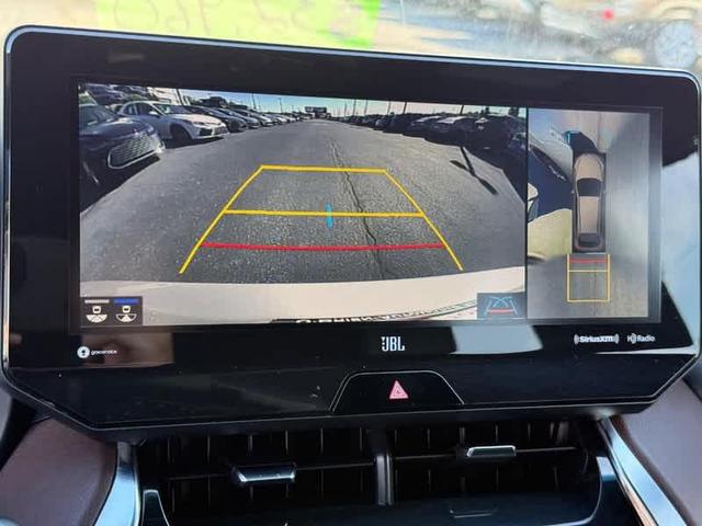Photo of 2021 Titanium Glow Toyota Venza