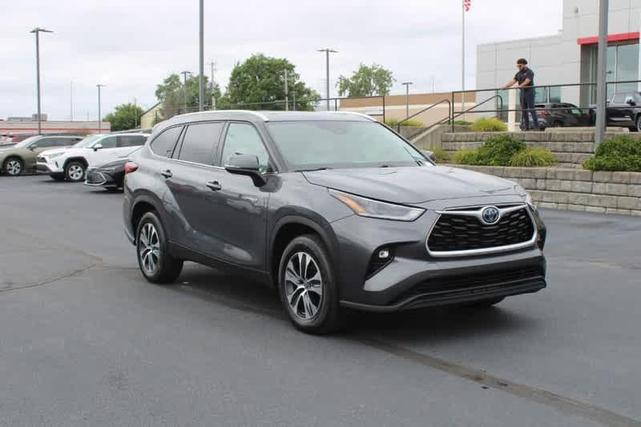 2021 Toyota Highlander Hybrid