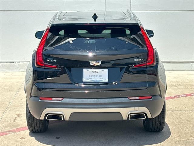 Photo of 2022 Stellar Black Metallic Cadillac XT4