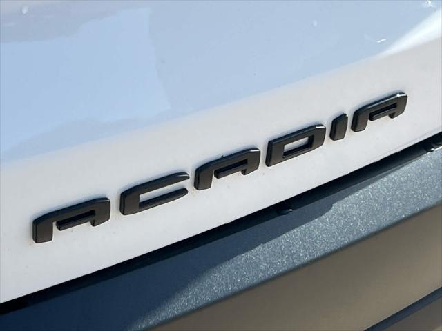 Photo of 2023 Summit White GMC Acadia
