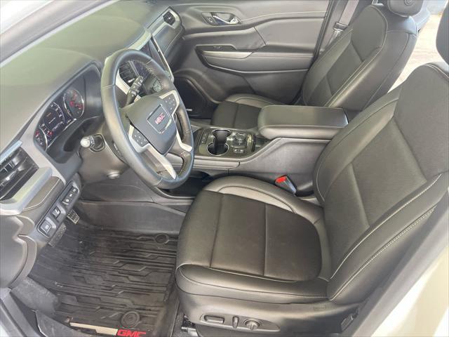 Photo of 2023 Summit White GMC Acadia
