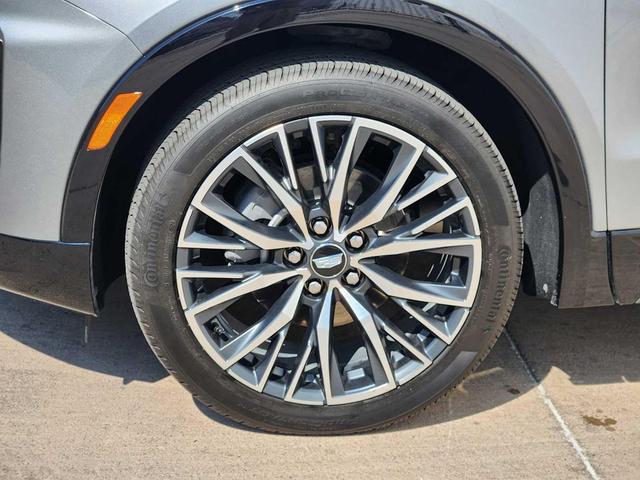 Photo of 2025 GXD Cadillac XT4