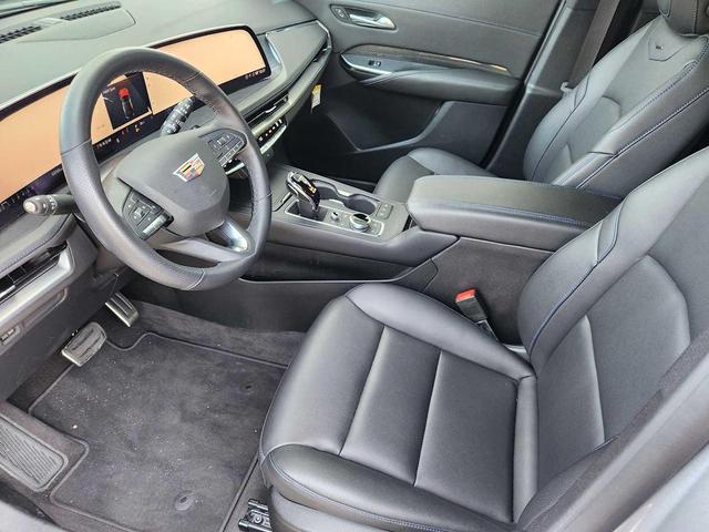 Photo of 2025 GXD Cadillac XT4