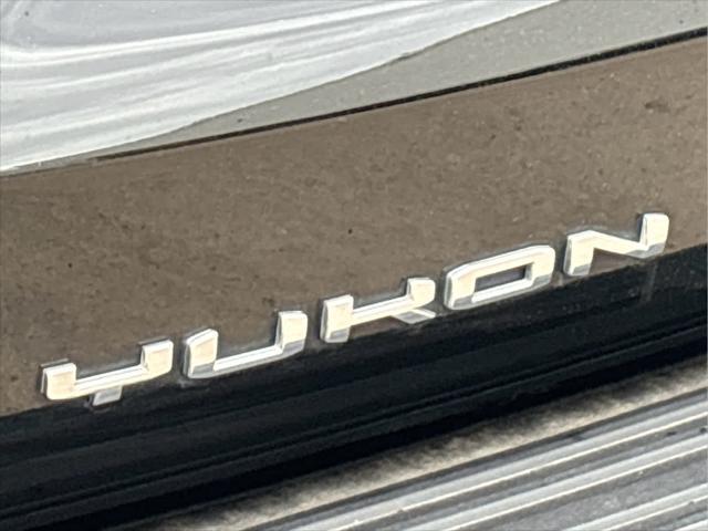 Photo of 2022 Onyx Black GMC Yukon