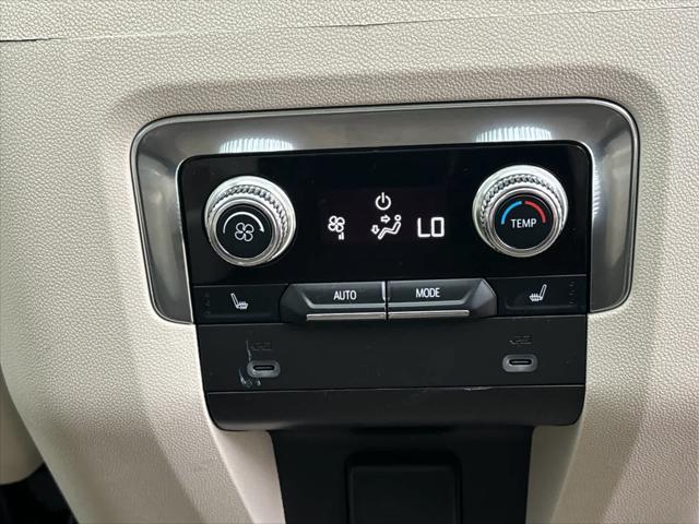 Photo of 2022 Onyx Black GMC Yukon
