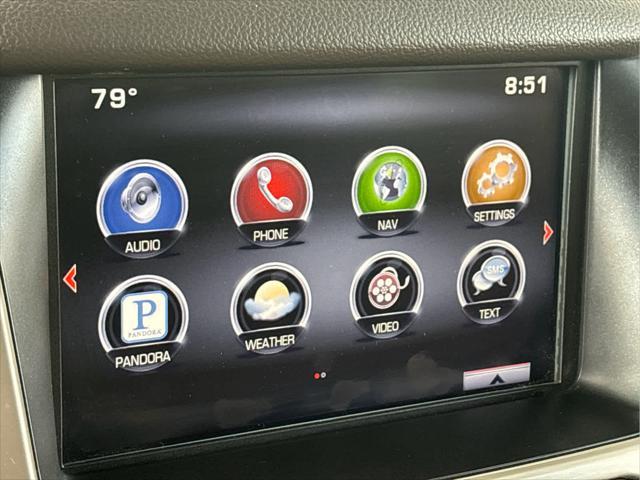 Photo of 2015 White Diamond Tricoat GMC Yukon