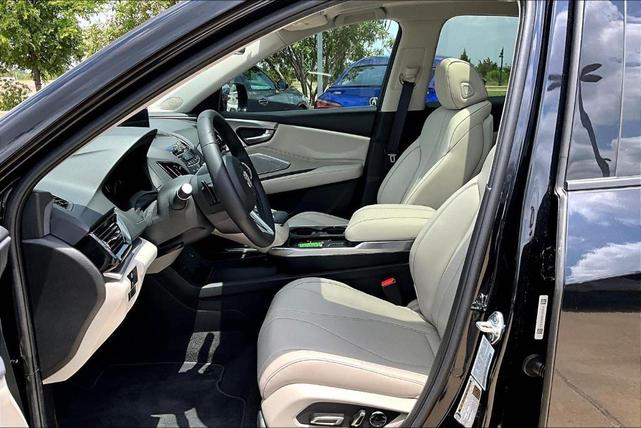 Photo of 2025 Liquid Carbon Metallic Acura RDX