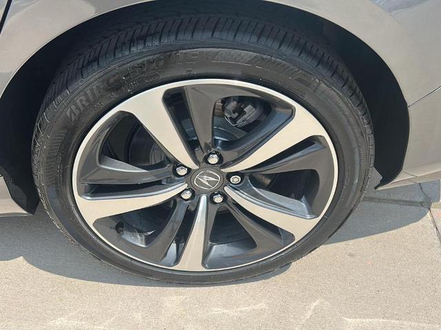Photo of 2025 Liquid Carbon Metallic Acura TLX