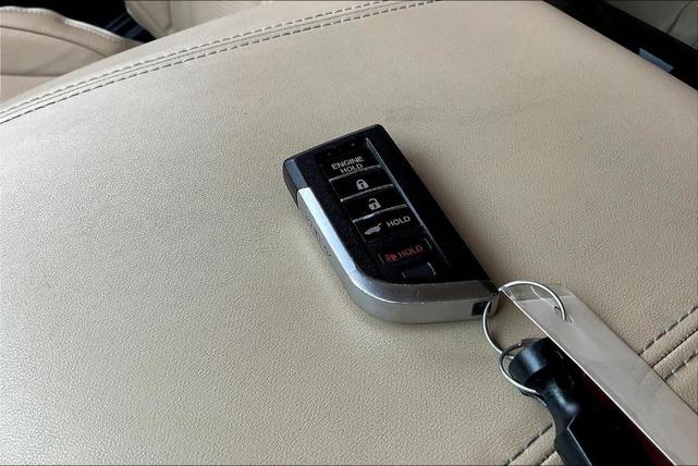 Photo of 2023 Majestic Black Pearl Acura MDX