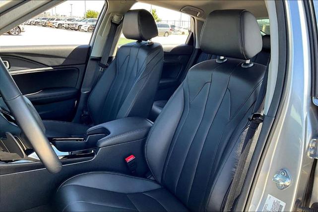 Photo of 2025 Lunar Silver Metallic Acura Integra