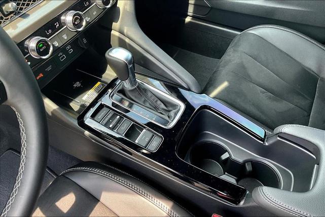 Photo of 2025 Majestic Black Pearl Acura Integra