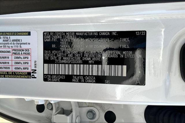 Photo of 2023 Eminent White Pearl Lexus RX 350