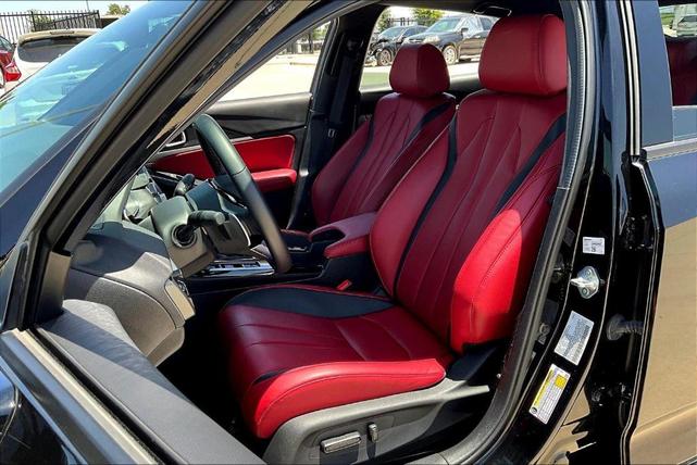 Photo of 2024 Majestic Black Pearl Acura Integra
