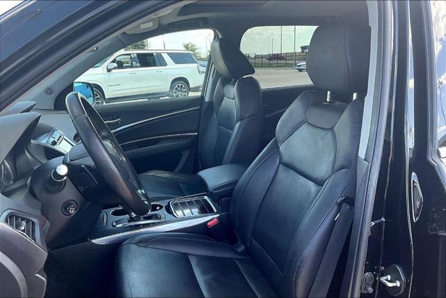 Photo of 2015 Crystal Black Pearl Acura MDX