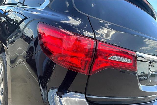 Photo of 2015 Crystal Black Pearl Acura MDX