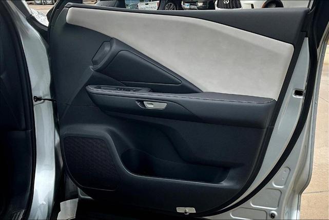 Photo of 2024 Celestial Silver Metallic Lexus TX 350