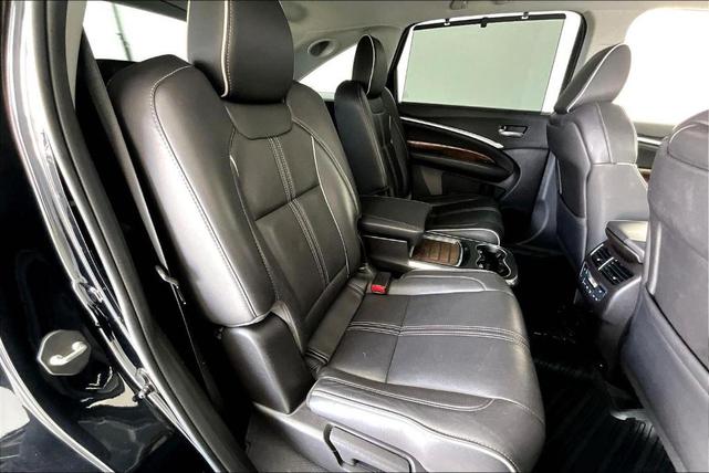 Photo of 2019 Majestic Black Pearl Acura MDX
