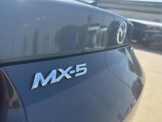 Photo of 2017 Machine Gray Metallic Mazda MX-5 Miata