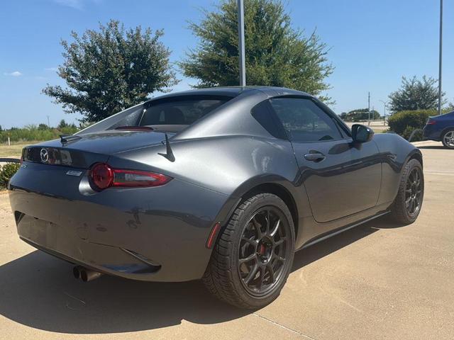 Photo of 2017 Machine Gray Metallic Mazda MX-5 Miata