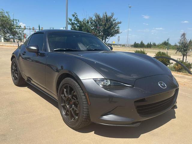 Photo of 2017 Machine Gray Metallic Mazda MX-5 Miata
