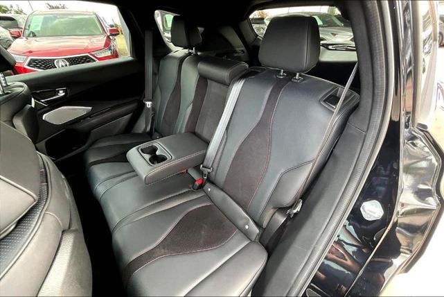 Photo of 2025 Lunar Silver Metallic Acura TLX