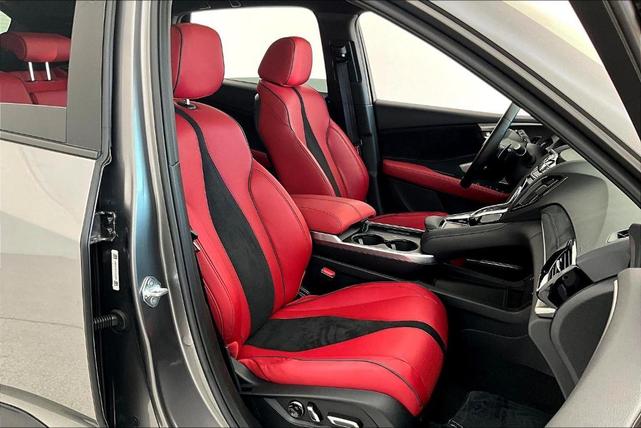 Photo of 2025 Liquid Carbon Metallic Acura RDX