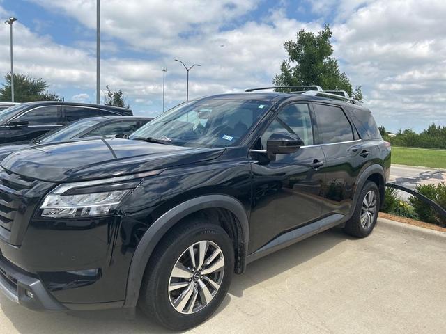 2022 Nissan Pathfinder