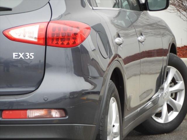 Photo of 2009 Gray INFINITI EX35