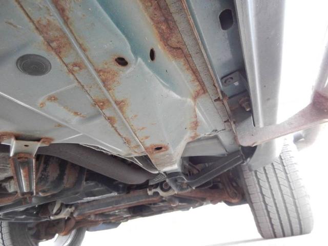 Photo of 2011 Green Jeep Grand Cherokee