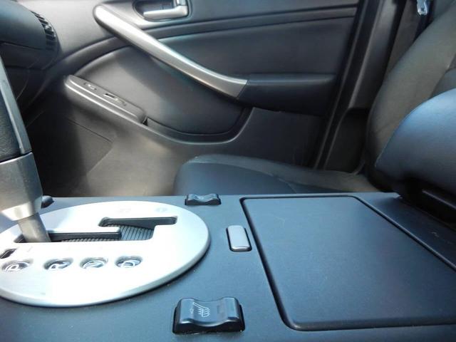 Photo of 2004 Gray INFINITI G35x